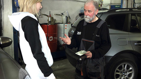 Frances prefers parking lot to hotel room when fucking old goes young guy