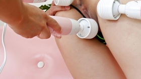 Naked and oiled up Yurina vibed and finger fuck