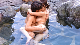 Ayumi Shinoda in gorgeous outdoor sex scenes